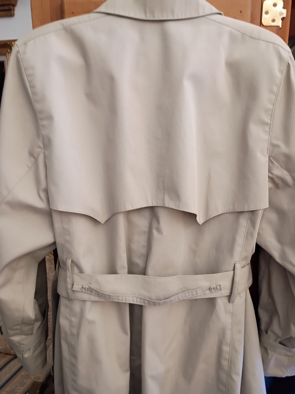 London Fog Never Worn Khaki Trench Coat - Picture 6 of 8